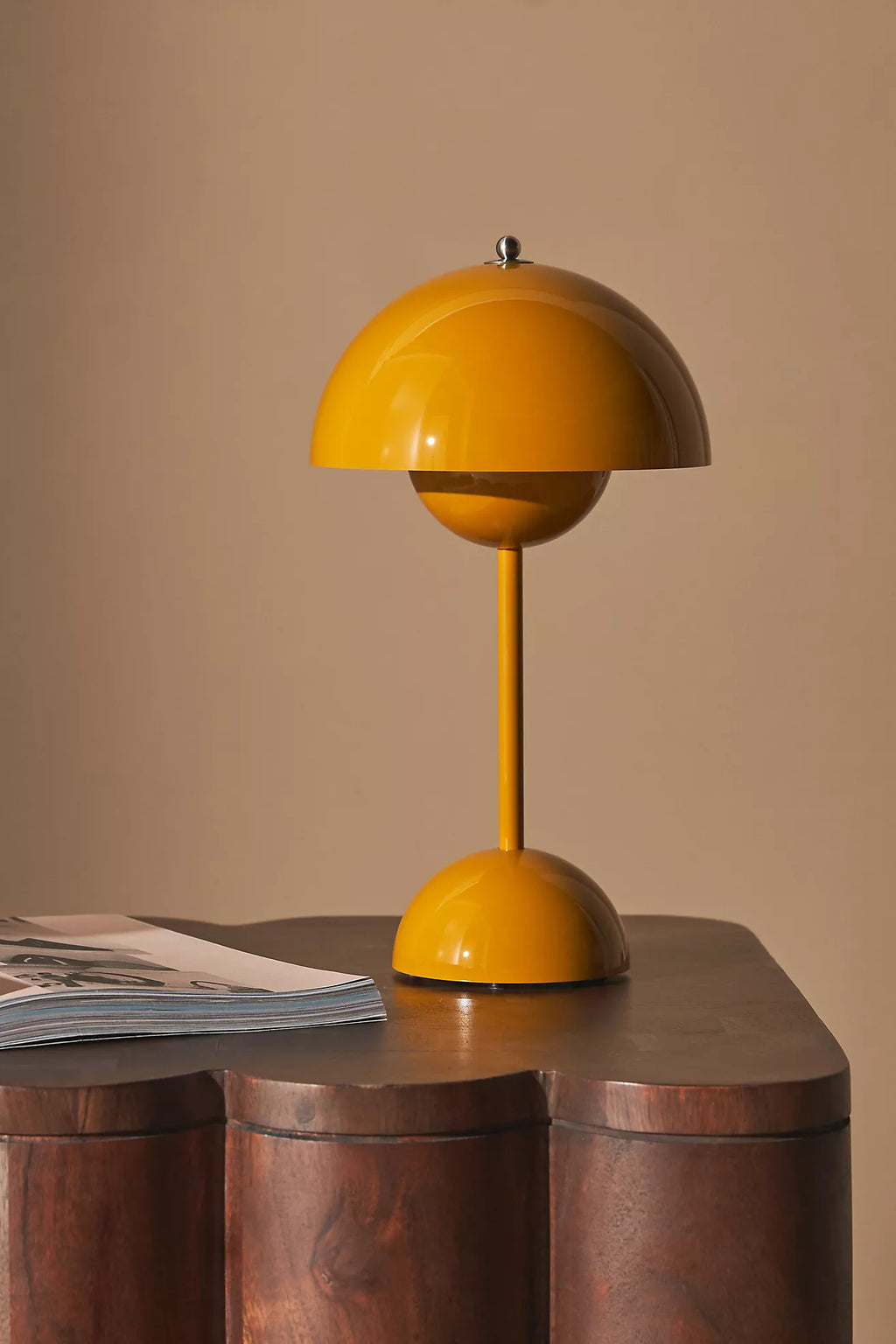 Cordless Acrylic Mushroom Table Lamp